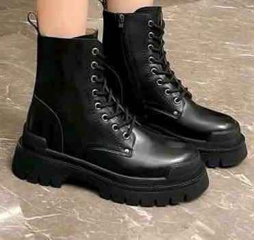 Vintage High-Top British Oxford Boots with Chunky Sole, Side Zipper, and Classic Derby Styling - Motorcycle Inspired