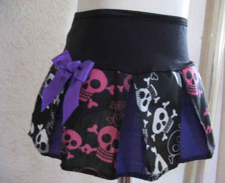 NEW Goth,Black,White,Pink,Purple Funky Skulls Cheerleader Skirt -All sizes Sequoia,punk,lolita,festival