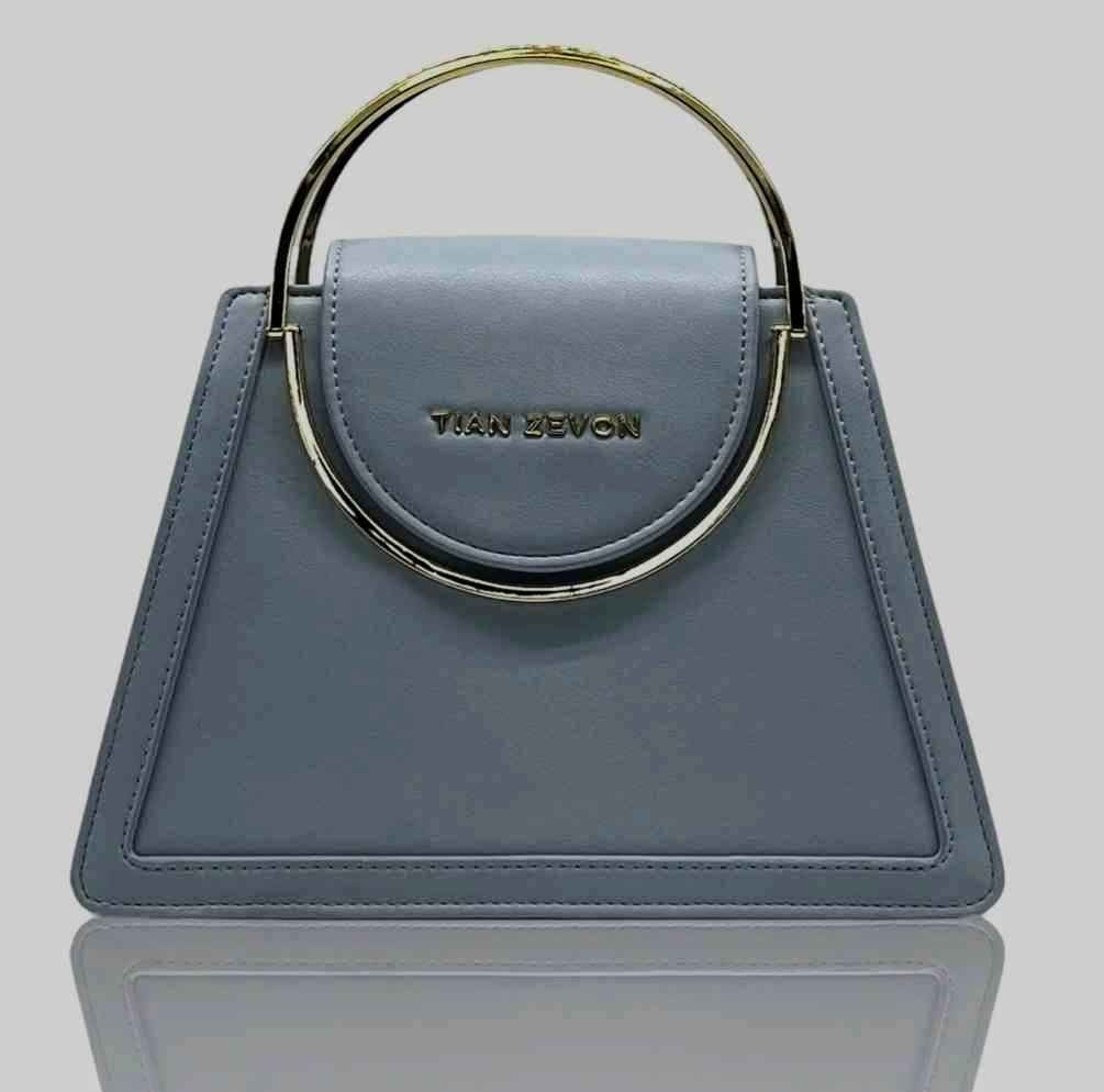 GISSELLE leather top handle bag - BLUSH pink