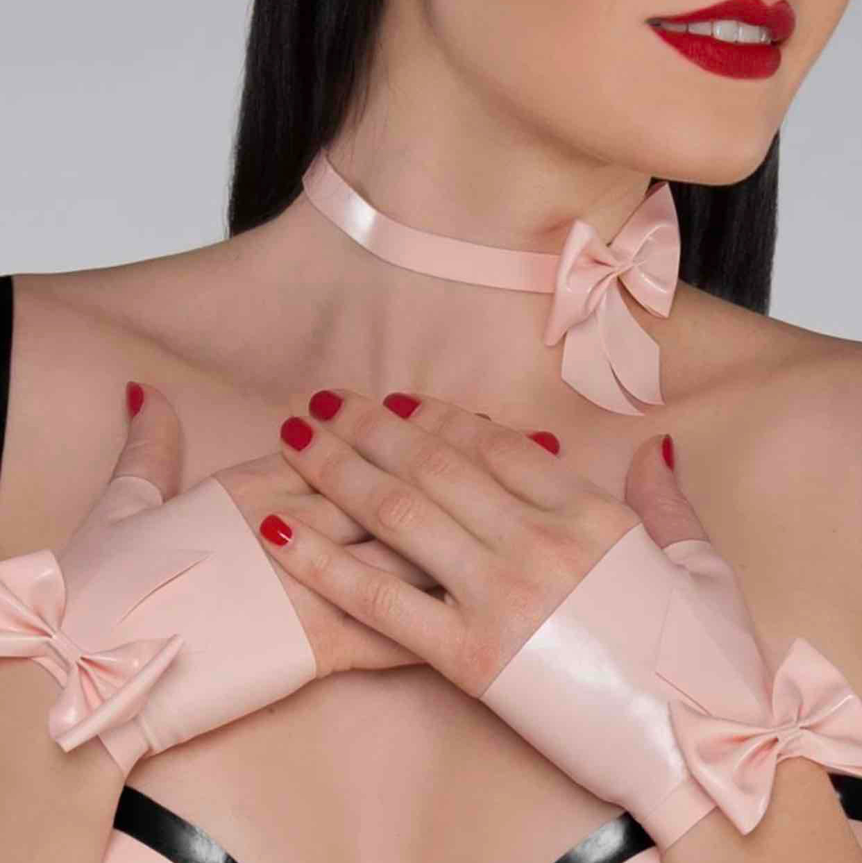 Coquette Pastel Pink Latex Glovelettes