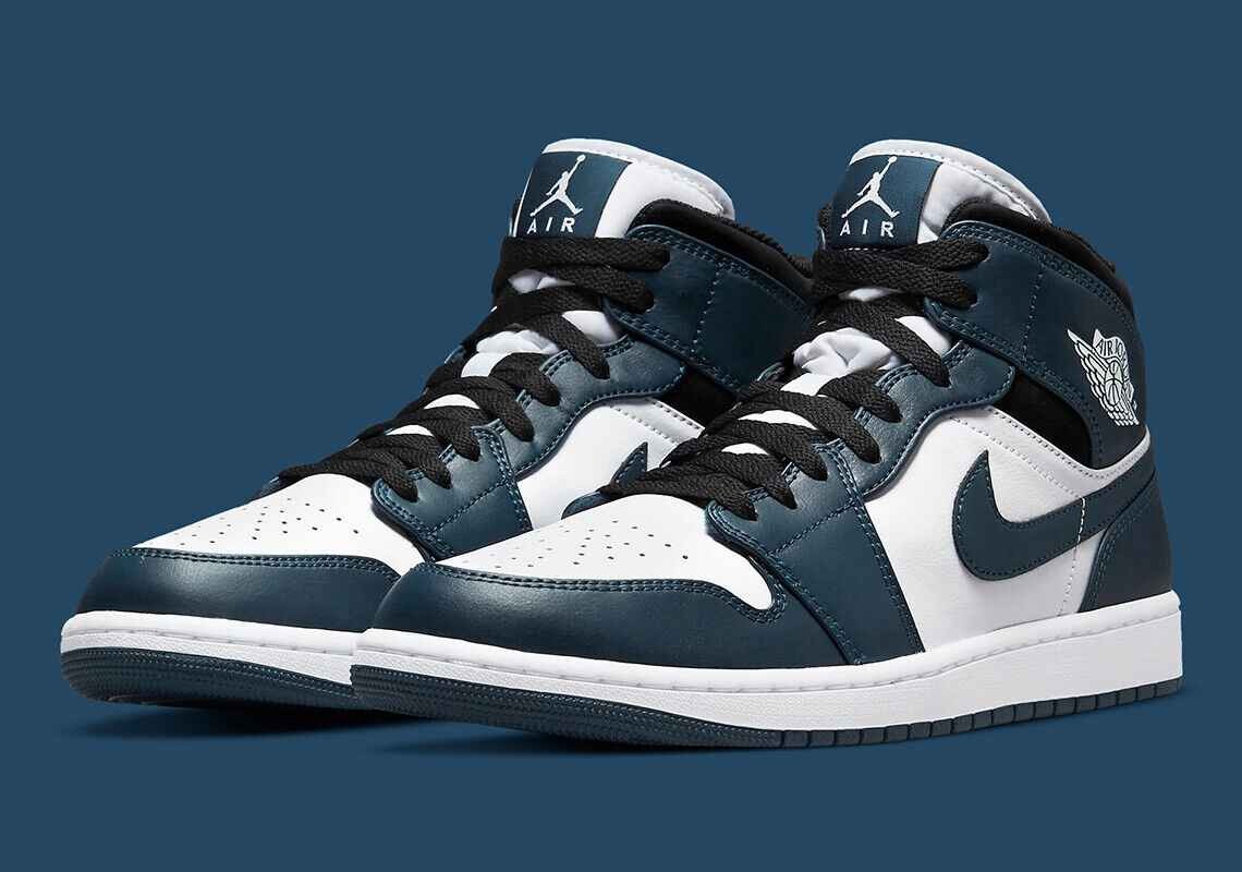 BLUE JORDAN