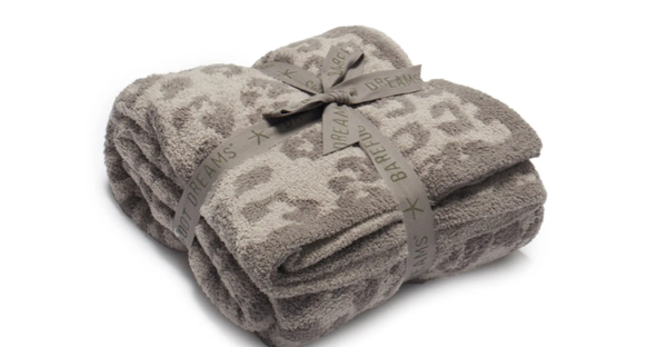 In the Wild Throw Blanket