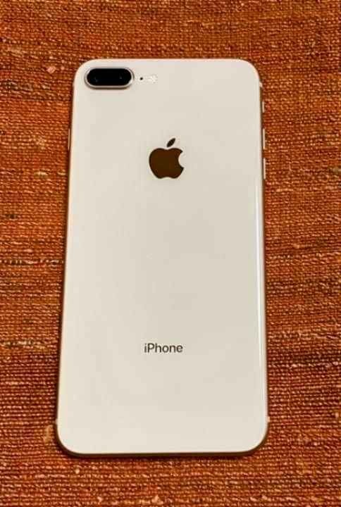 iPhone 8 Plus