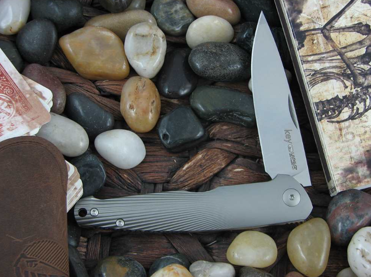 Viper Knives Key 3D Titanium V5976D3TI