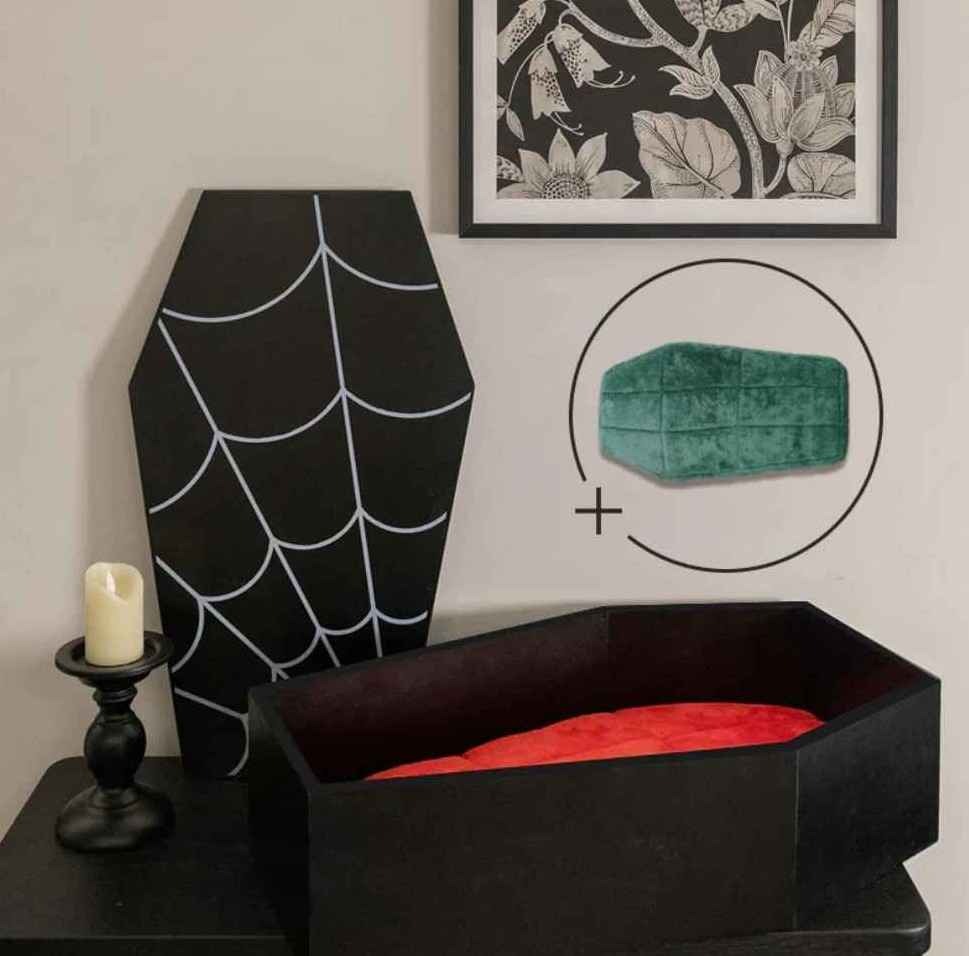 Gothic Style Cat Bed