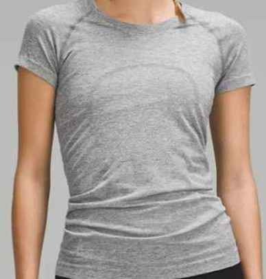 Lulu Swiftly Tech Short-Sleeve hiplength shirt