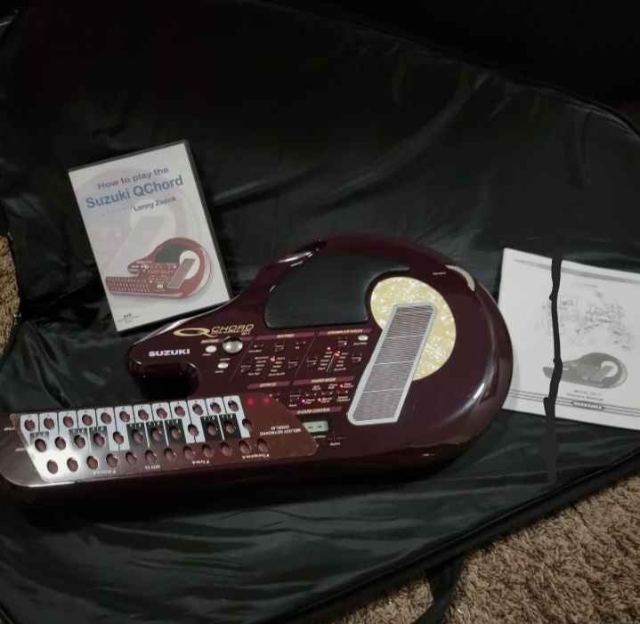 Vintage Suzuki QChord Digital Guitar