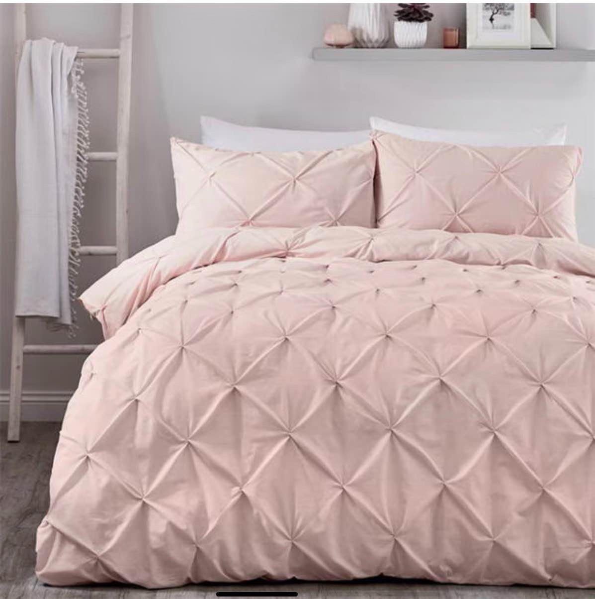 Serene Home
Lara Pleated Ruched Duvet Cover Set in Blush