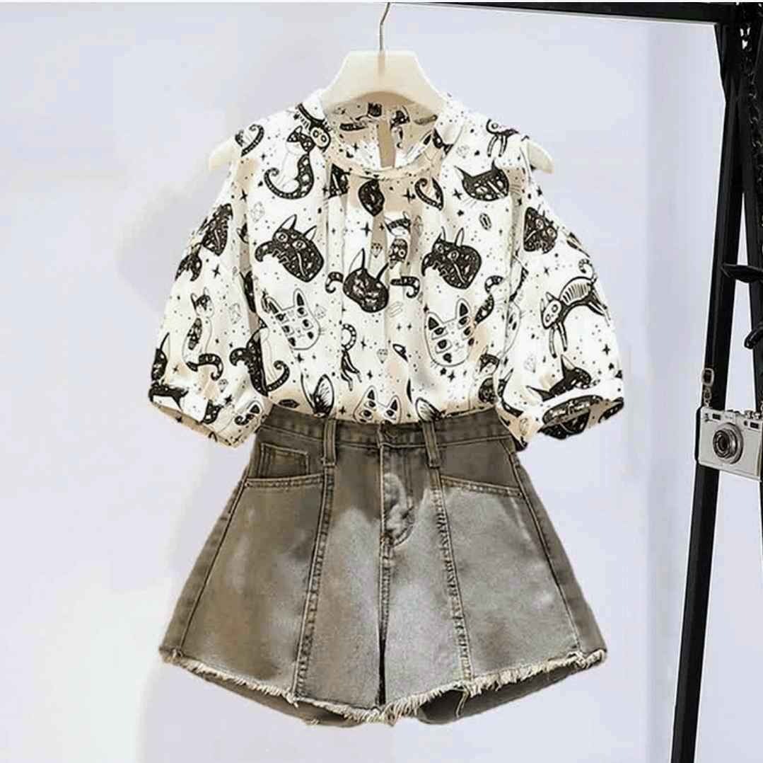 Kitty Print Cold Shouder Chiffon Shirt Casual Denim Shorts