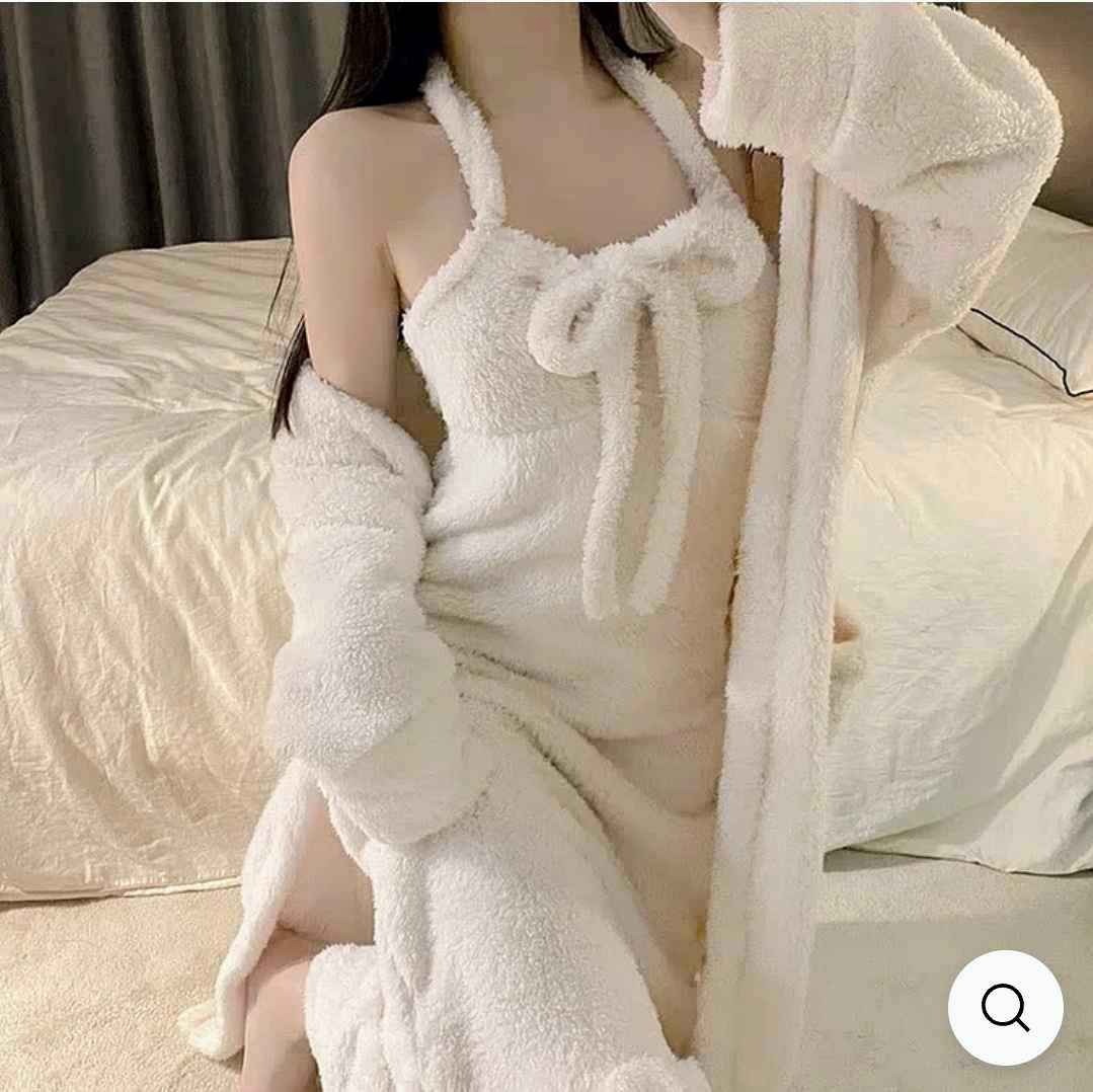 Halter Lace Up Nightdress Hoooded Robe Plush Pajamas Set