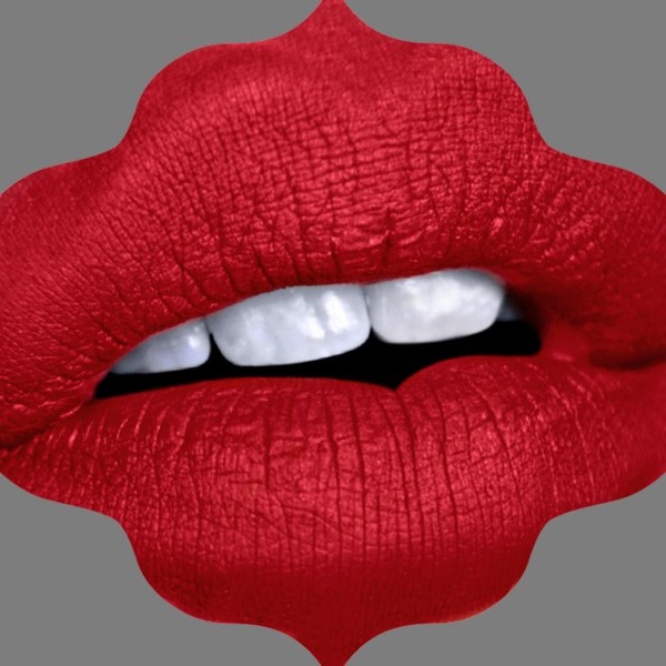 SANGUIS Lip Color