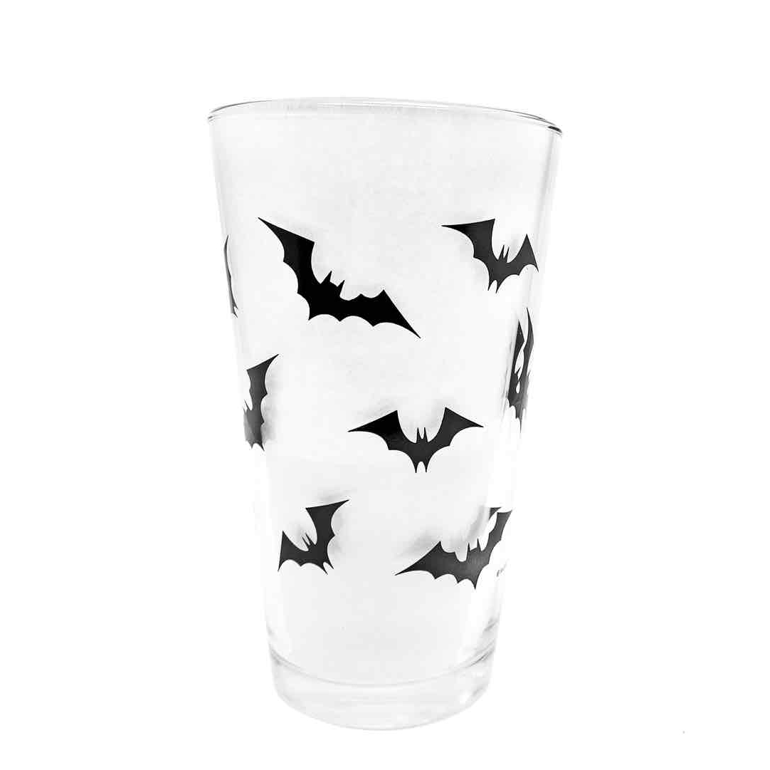 SOURPUSS LUNA BATS PINT GLASS