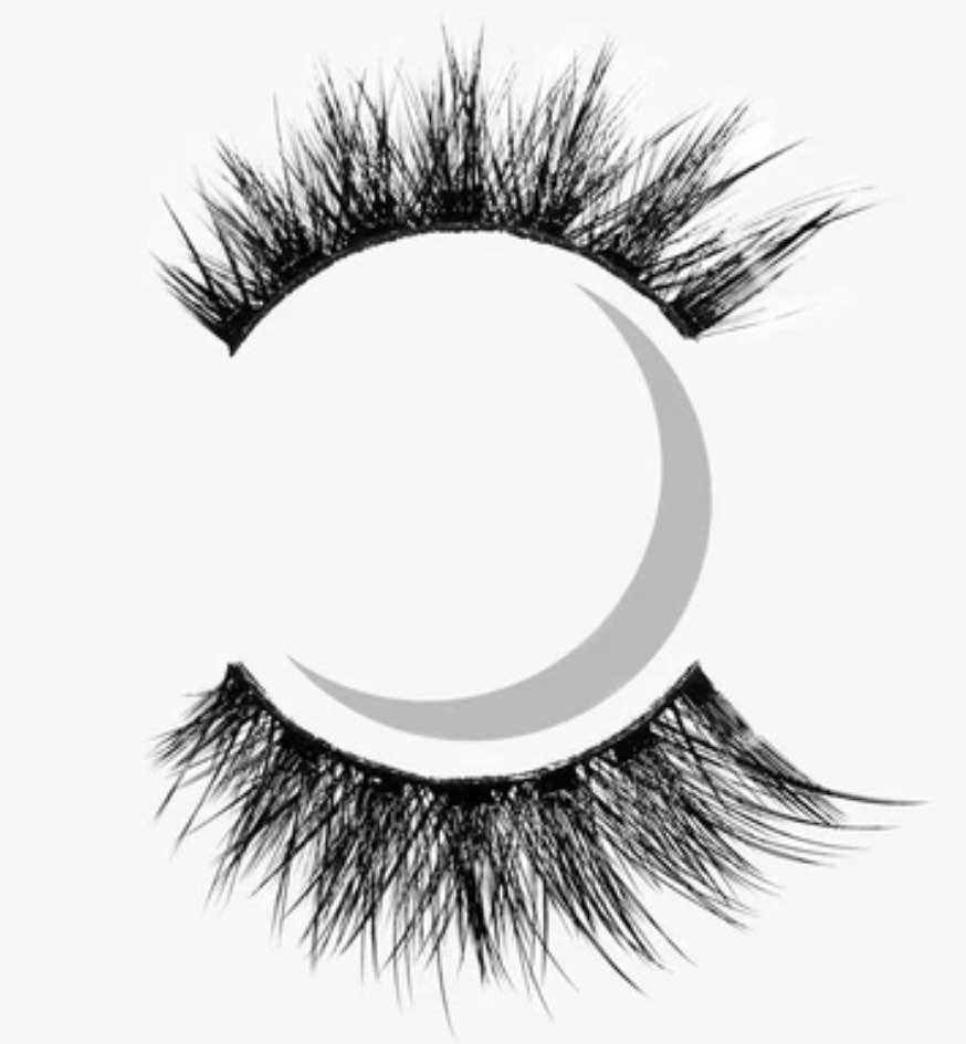 CANCER eyelashes