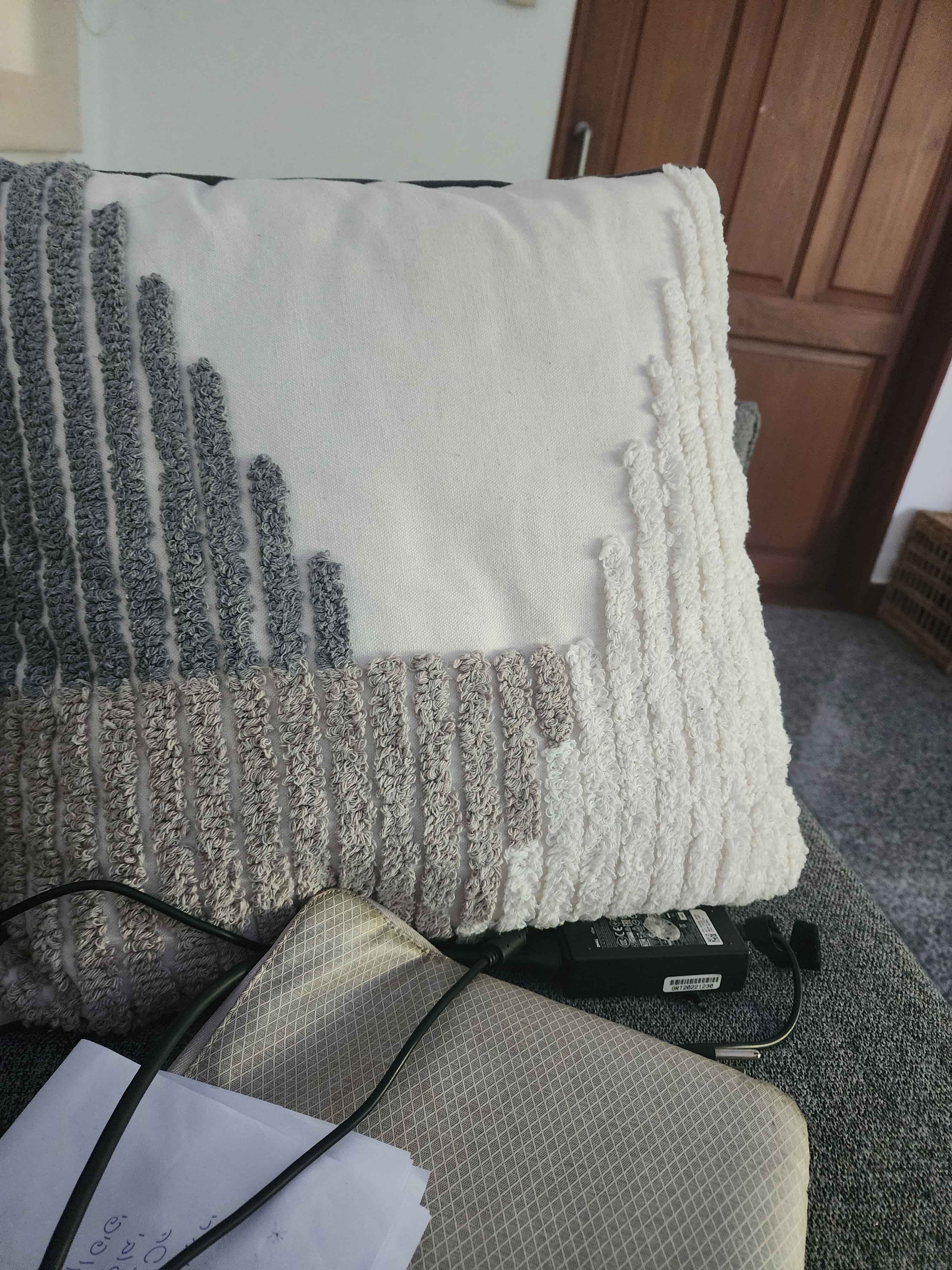 SYlive Nordic Macrame Tufted Pillow for Case Boho Irregular Circle Pattern Cushion Cove