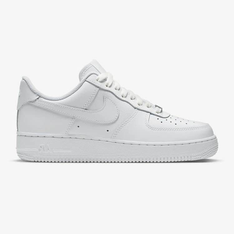 https://www.nike.com/t/air-force-1-07-womens-shoes-b19lqD/DD8959-100?nikemt=true