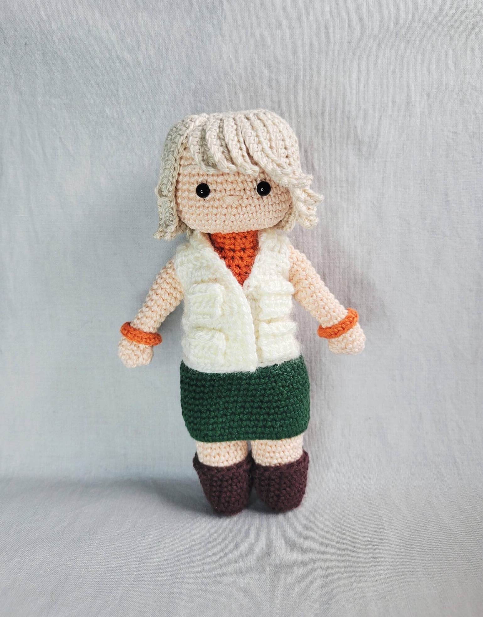 etsy silent hill 3 heather mason crochet doll 🫶🏻🫶🏻🫶🏻