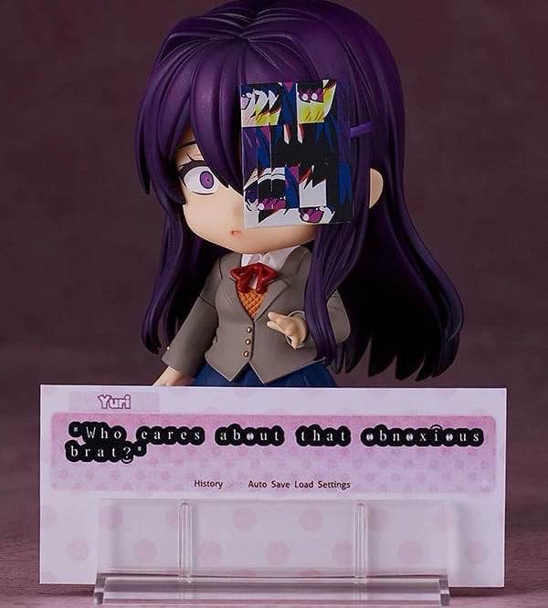 ddlc yuri nendoroid <3