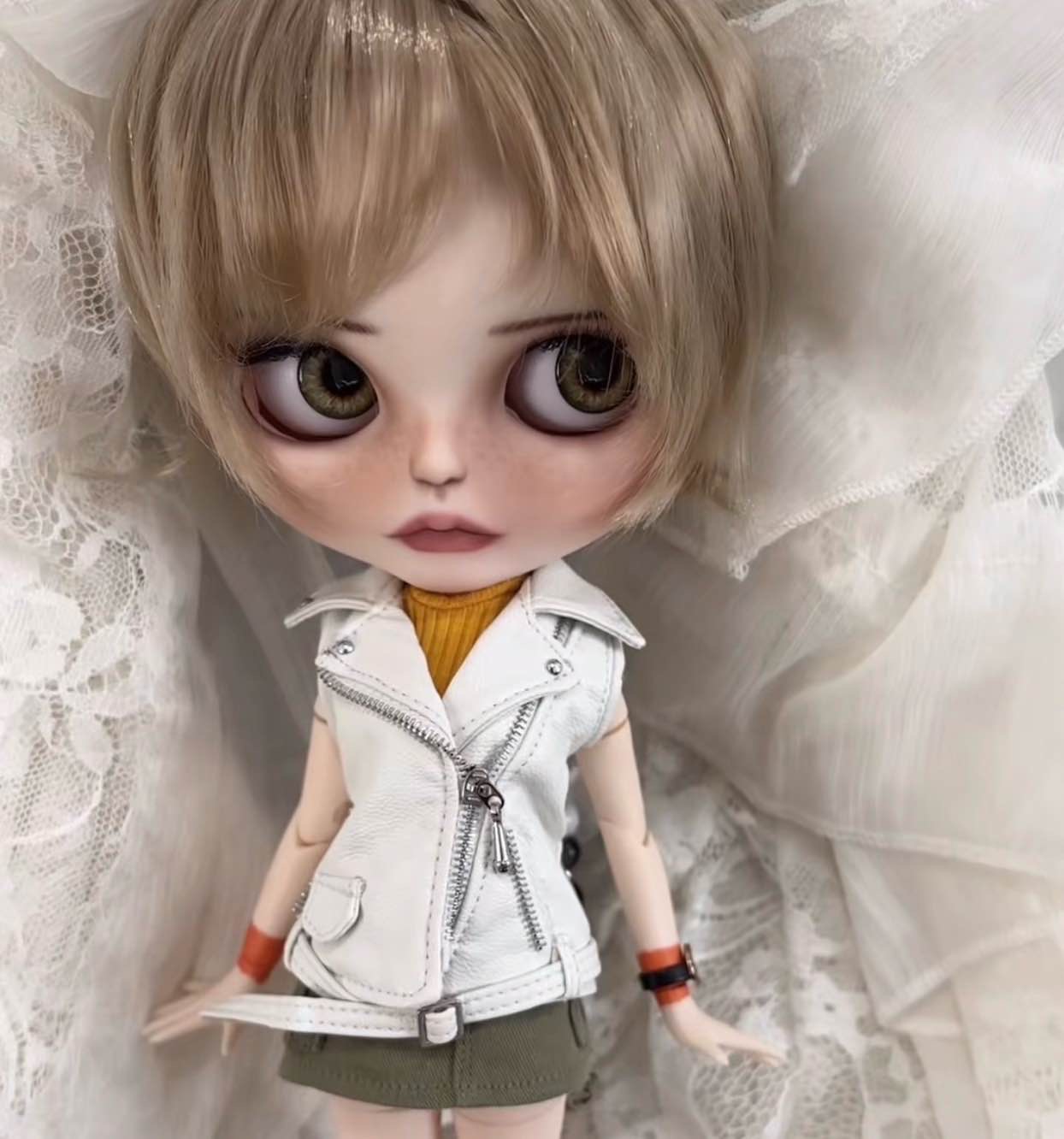 silent hill 3 custom cheryl mason blythe doll <3
