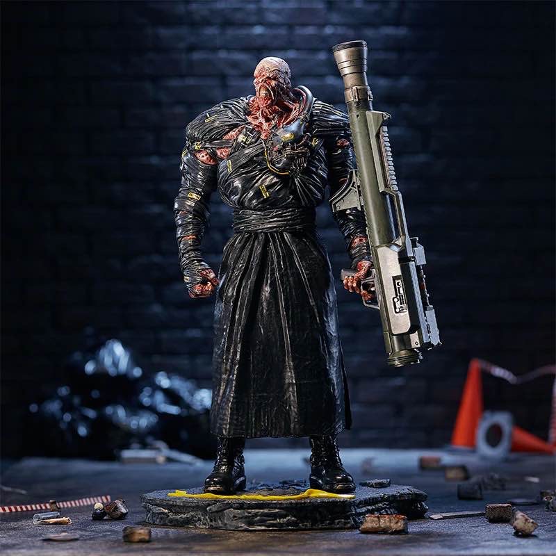 RESIDENT EVIL 3 NEMESIS STATUE/FIGURE - NUMSKULL