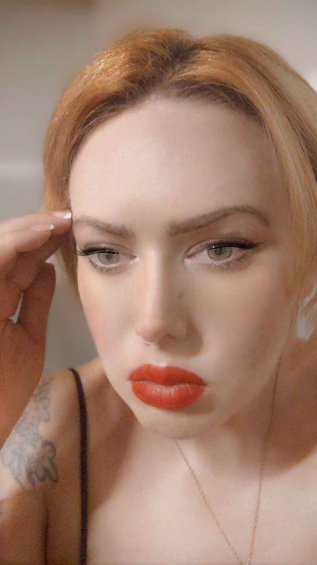 Stalleryy™ Pore-Perfecting Primer Stick
