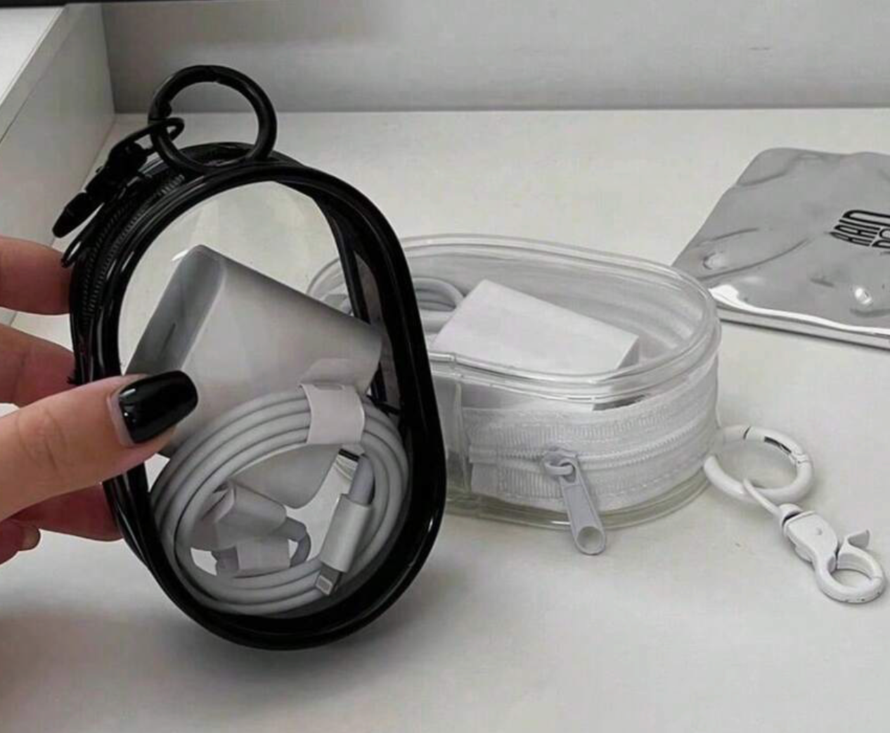 1pc Transparent Portable Bag For Charger And Data Cable, Earphones, And Small Accessories Storage Box