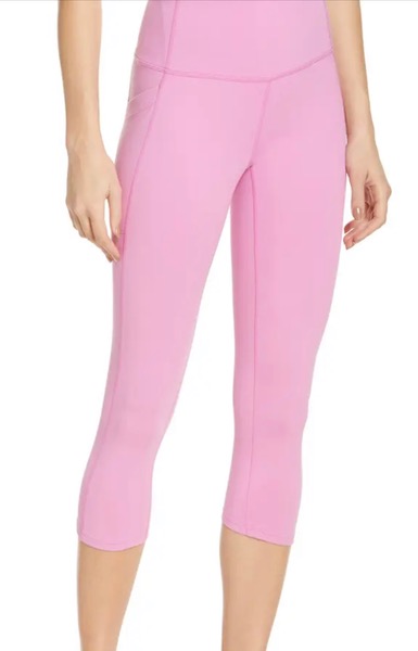Live In High Waist Pocket Crop Leggings| ZELLA
