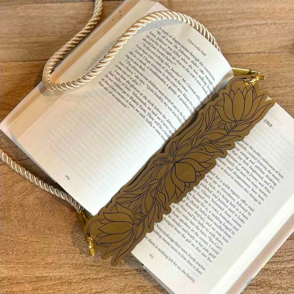 Bookmark "Purse" | Hands Free Book Holder Bookmark