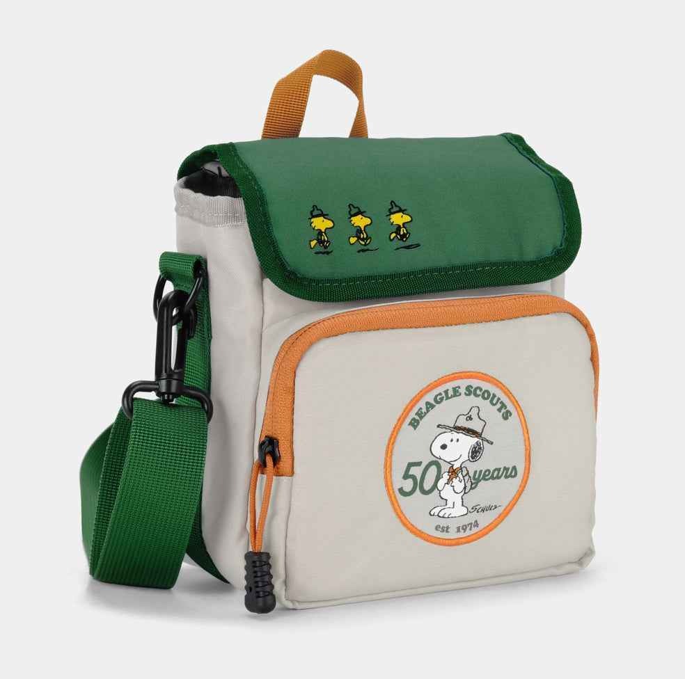 Peanuts Beagle Scouts Instant Camera Bag