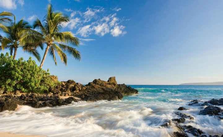 Maui for my birthday 💕🥂🏝️🌅🌺