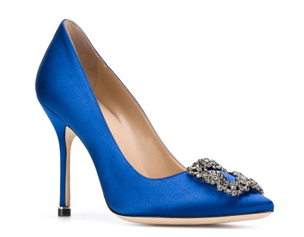 Scarpin Hangisi