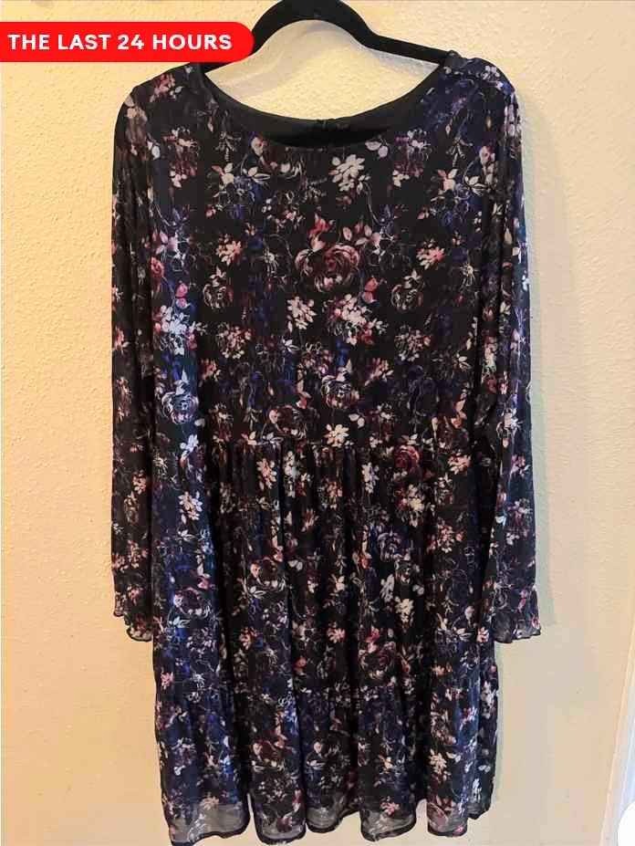 Torrid Plus Size 3/3xl Black Floral Dress Long Sleeve Mesh Overlay With Pockets