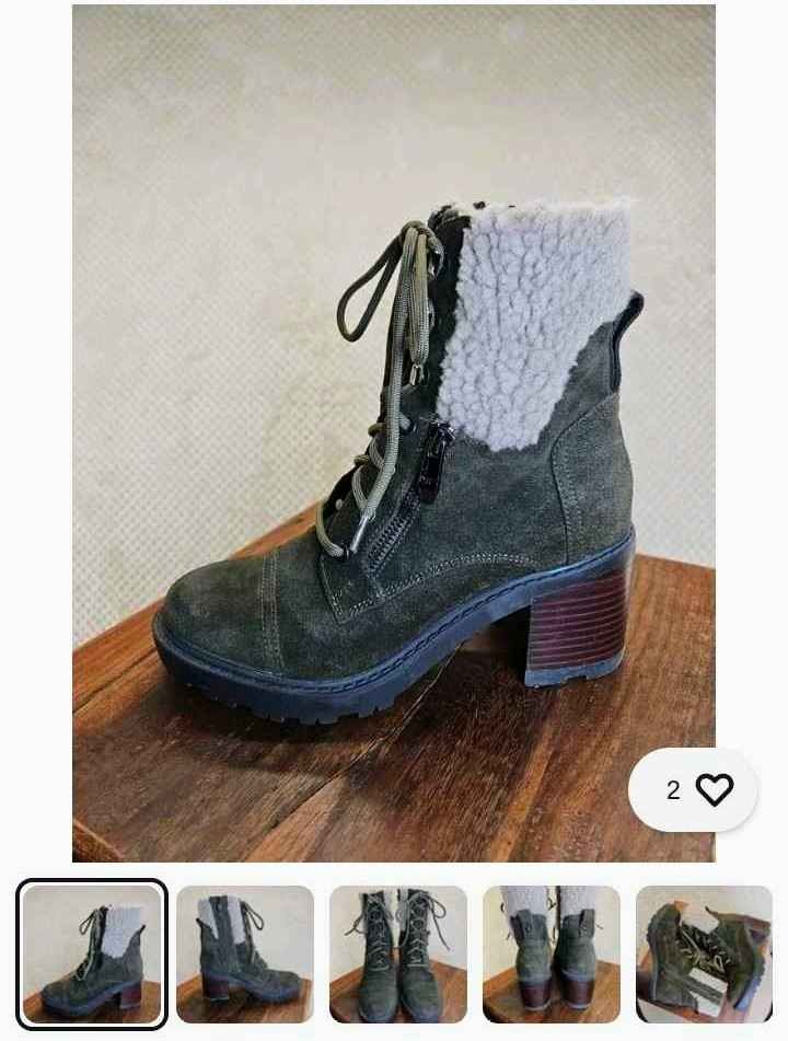 MARC FISHER Lansly Sherpa Lug Dk Green Lace Up Bootie Sz 8.5 Charming Pre-loved