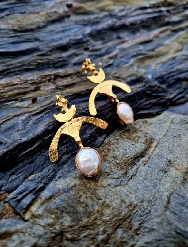 tribal pearl earrings