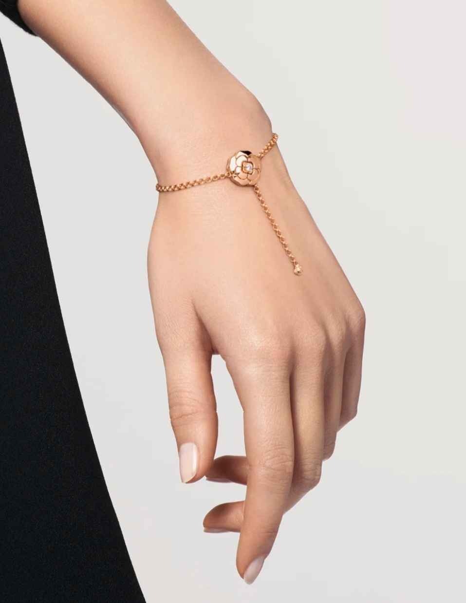 EXTRAIT DE CAMÉLIA BRACELET