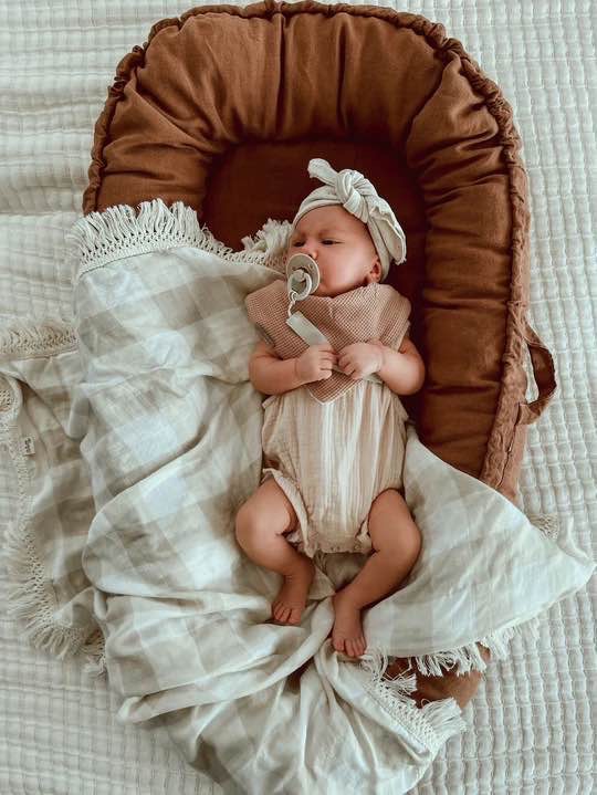 Portable Ultra Soft Breathable Newborn Lounger Crib - Brown/neutral colour