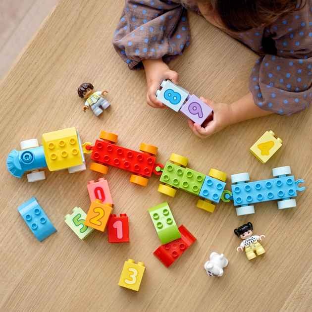 конструктор для найменших