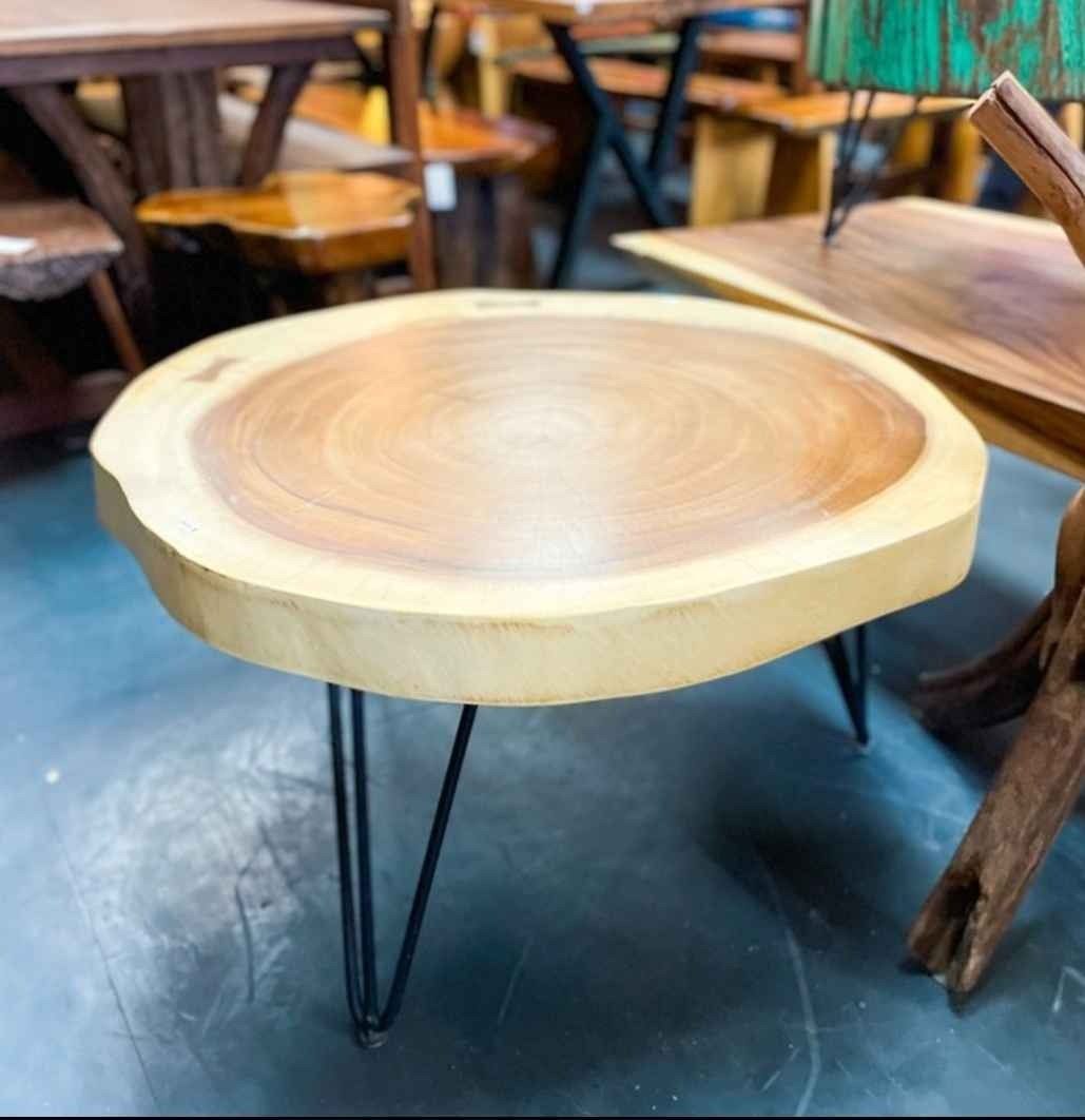 Lowish table/stool with hairpin legs