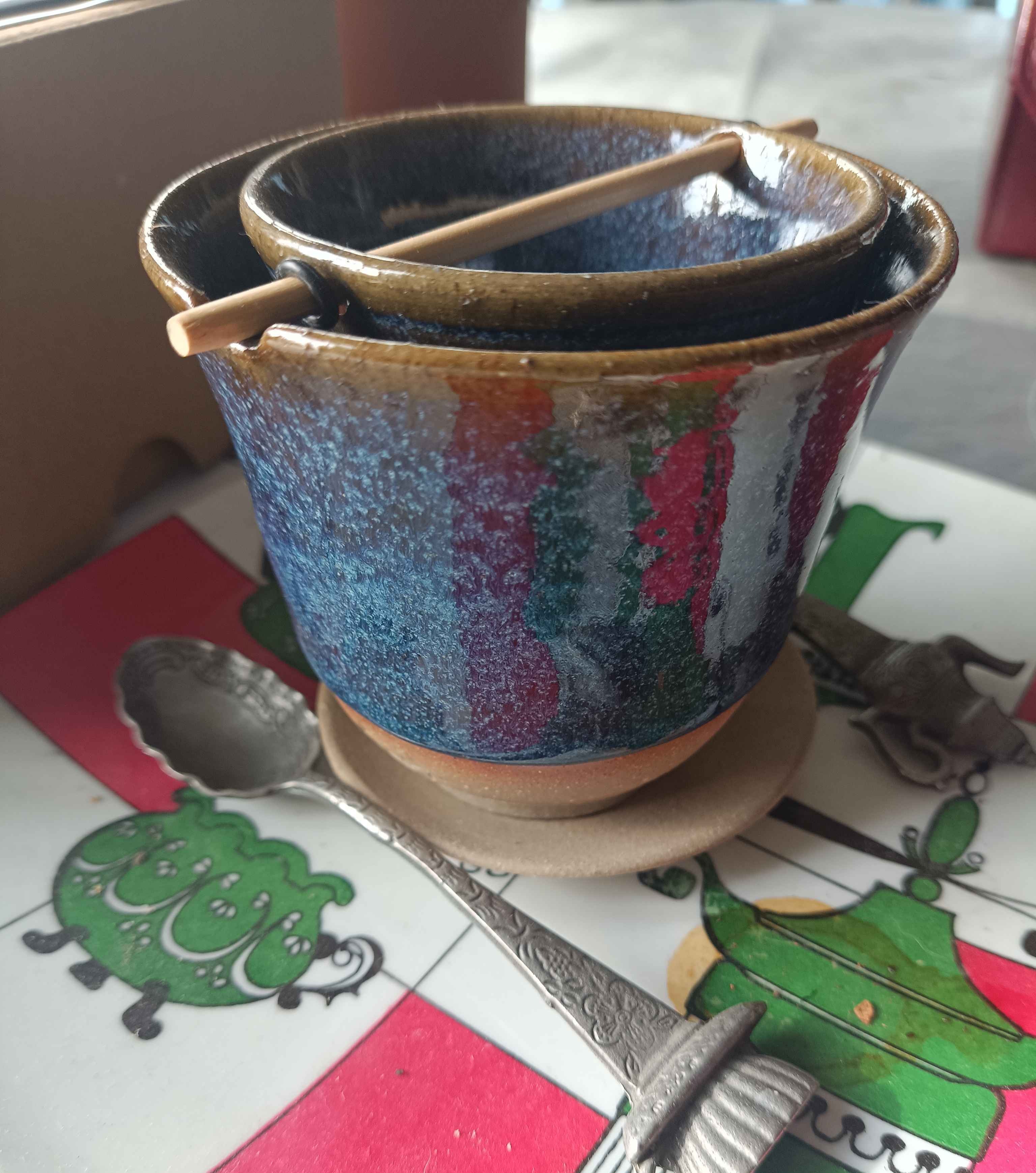 Juego de té de tealosophy o una taza que haga juego con la que ya tengo de allá