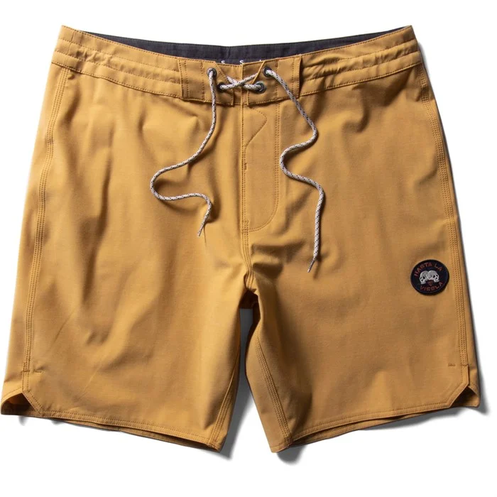 Vissla Solid Sets 18.5" Boardshorts