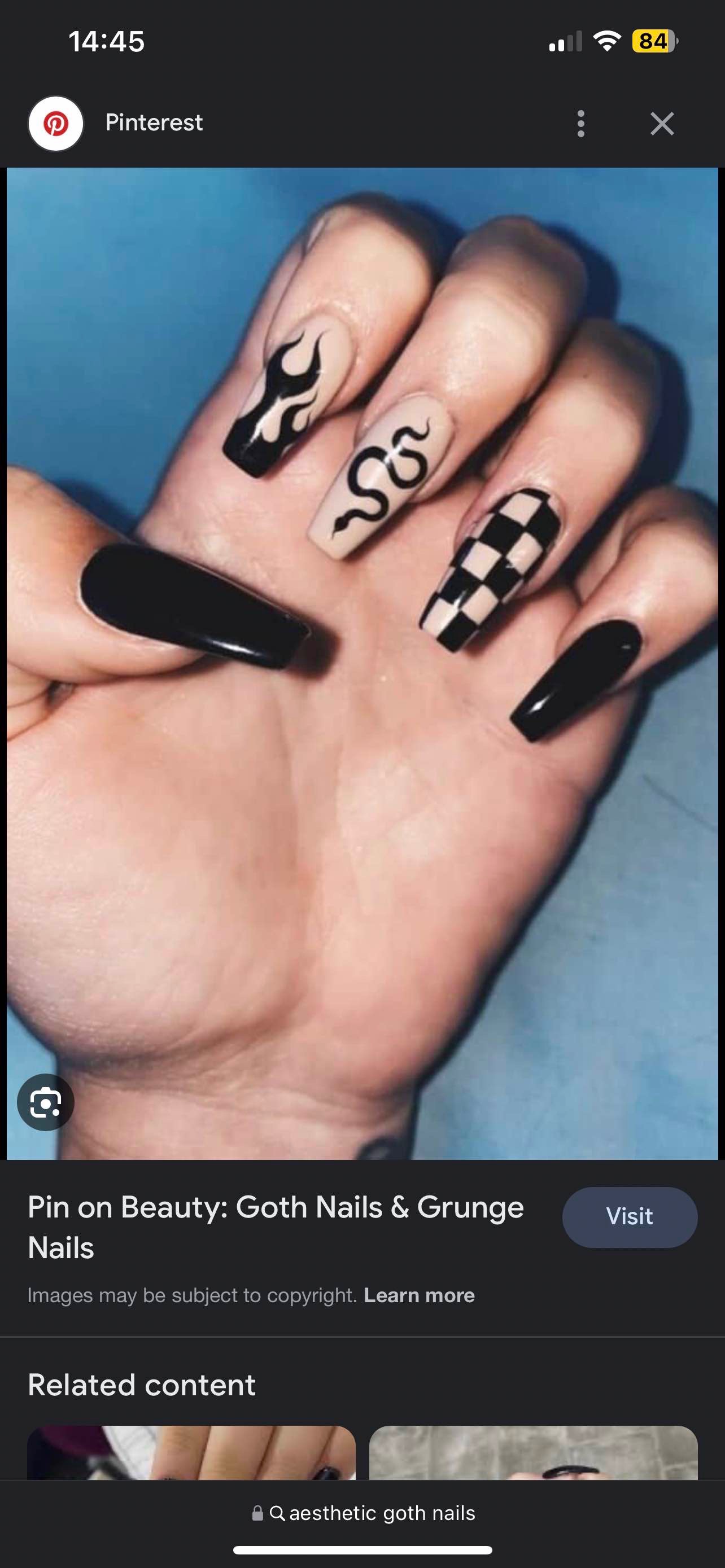 nails