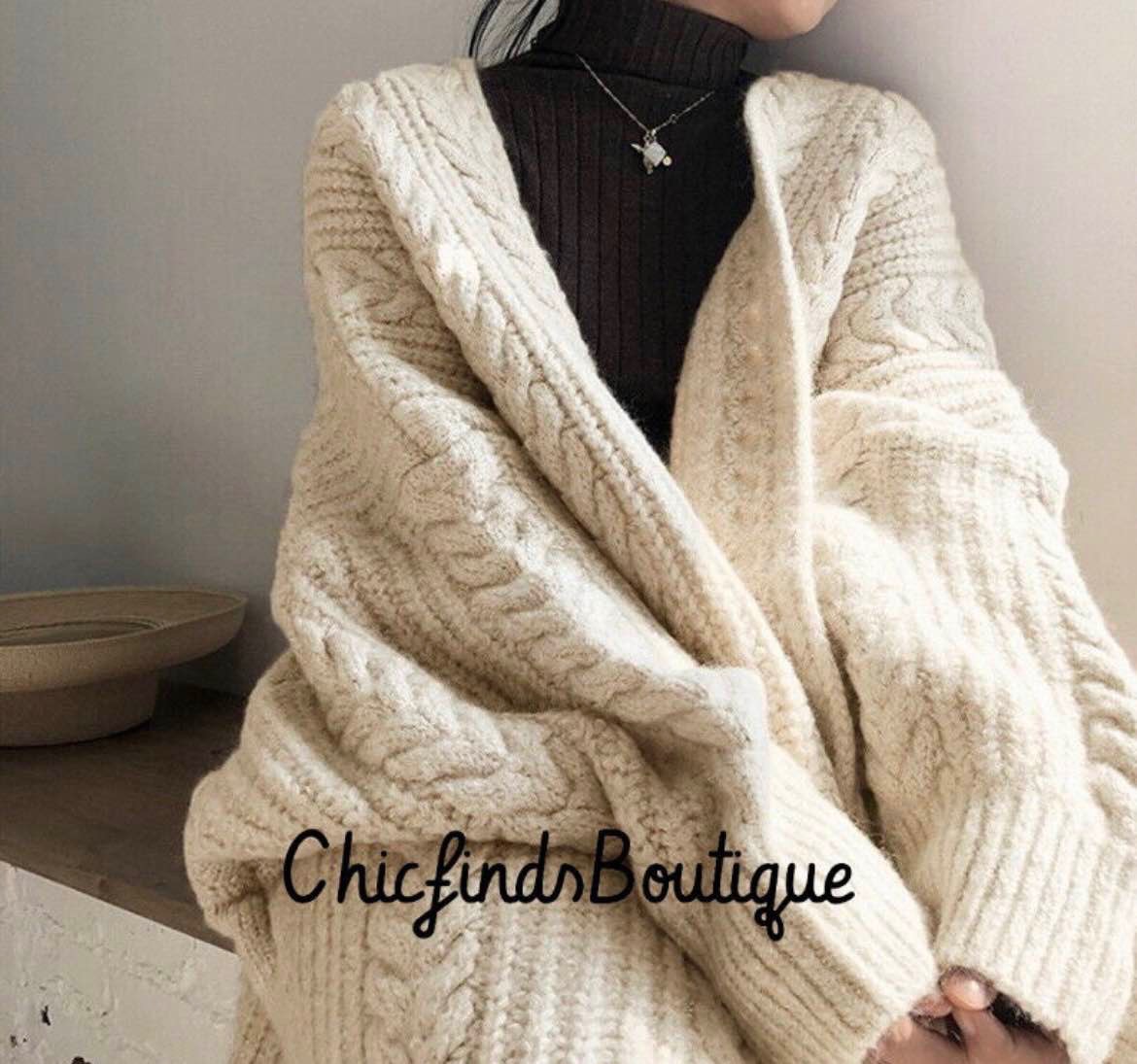 Winterly Elegance: Handmade Long Cardigan for Women | Gift for Her | Perfect Gift for Christmas | Handmade Fashion for Women