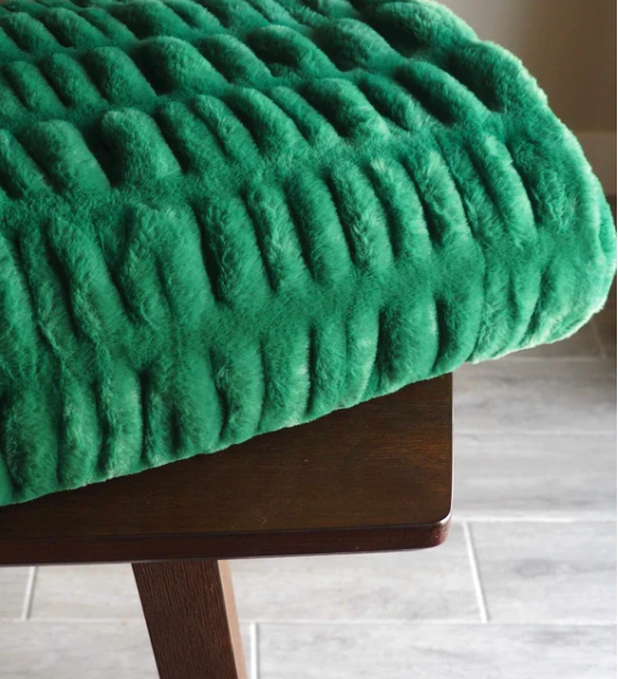 Hugs Evergreen Plush Blanket