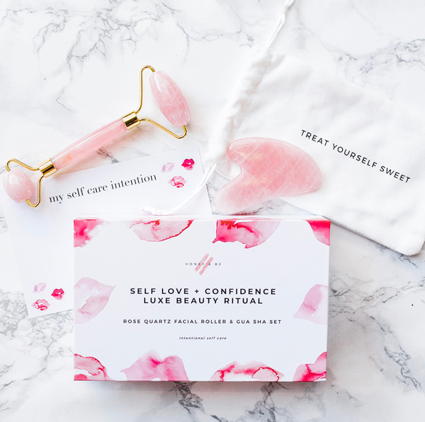 Honey&Be - ROSE QUARTZ ROLLER + GUA SHA SET
SELF LOVE + CONFIDENCE LUXE BEAUTY RITUAL